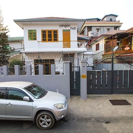 Yangon Hub Hostel Exterior photo